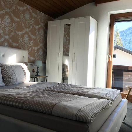 Pension Ostbach Лойташ Екстериор снимка